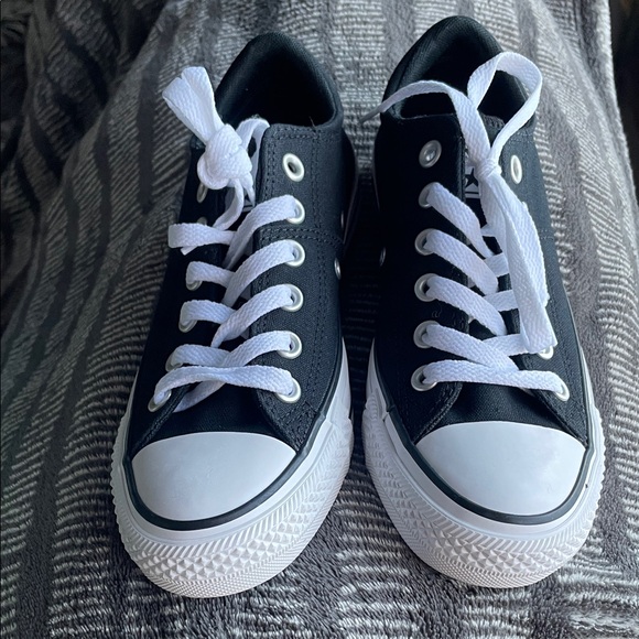 Converse All Stars Shoes - Classic Black and White Canvas Sneakers